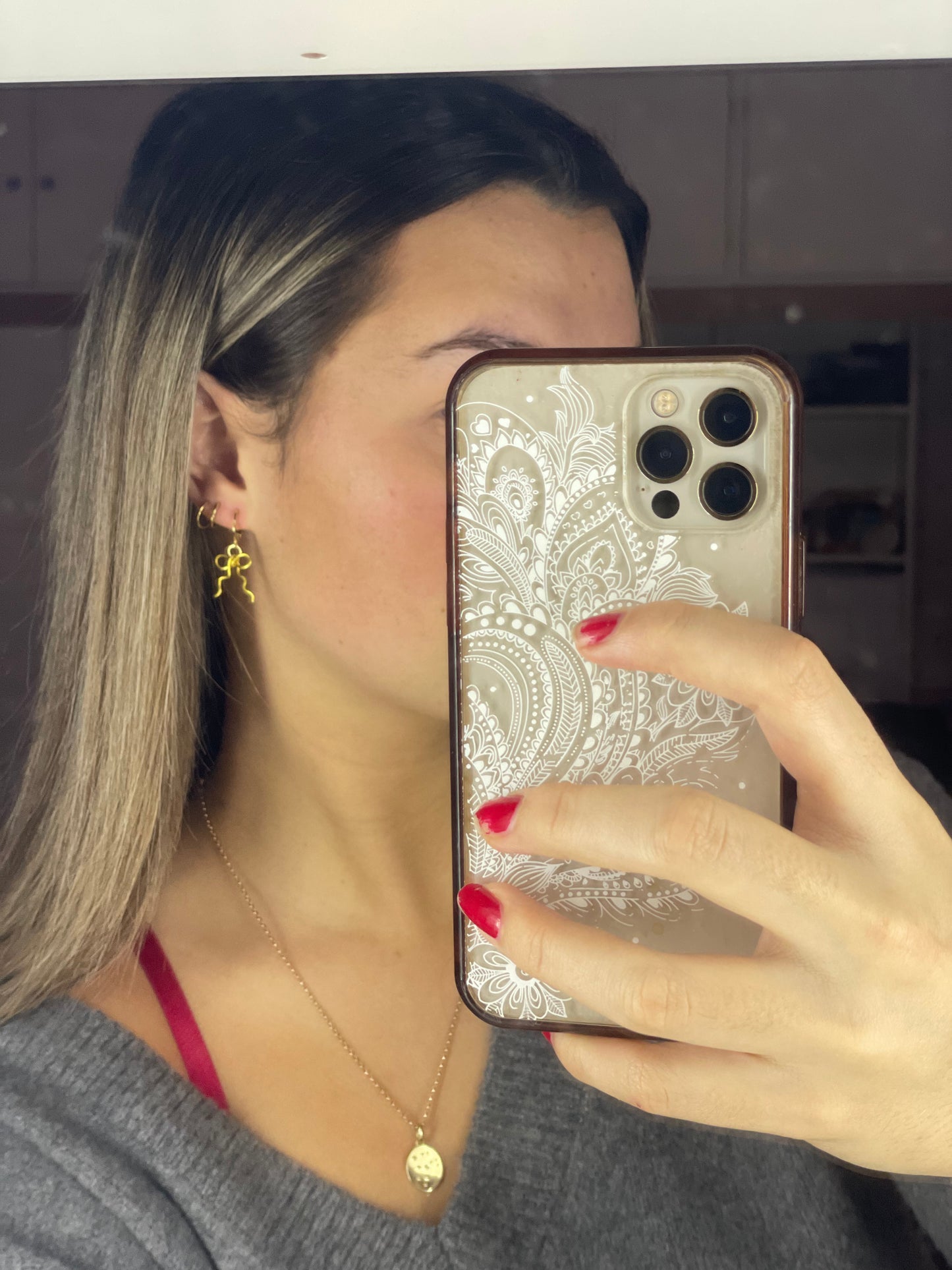 Gold Wire Bow Earrings