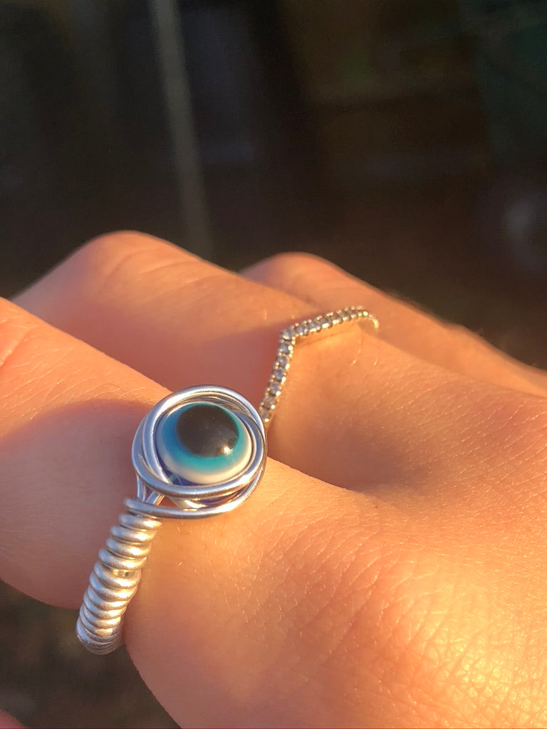 Evil Eye Silver Wire Ring